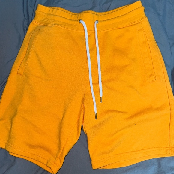 Men's Drawstring Shorts - US M - Deep Yellow - Loose Fit - Forever 21 - Picture 1 of 5